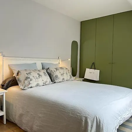 Appartement Appt Standing Coeur De Chateau Et Marche Versailles